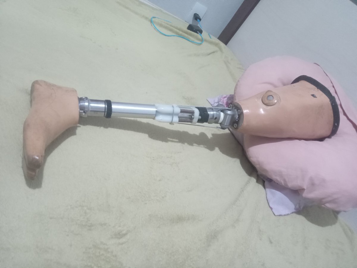 Prótese Perna Esquerda